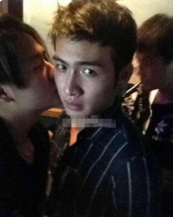 塞尔柯克漂流记