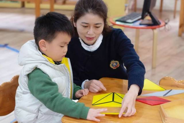 名侦探柯南计时引爆摩天楼(普通话版）