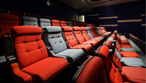 公鸡母鸡拖拉机